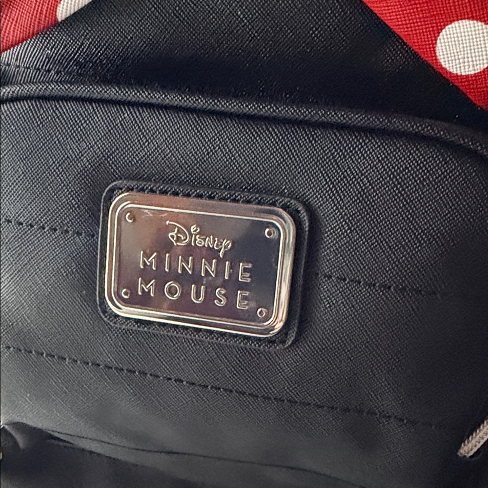 Disney Minnie Mouse Mini Backpack - Picture 2 of 8